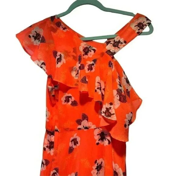 Express floral summertime midi dress - Picture 3 of 12